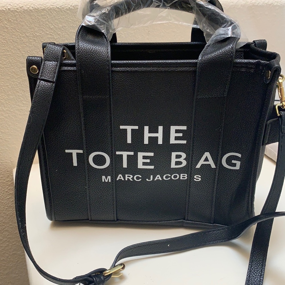 Marc Jacobs the tote bag brand new black with gold accents